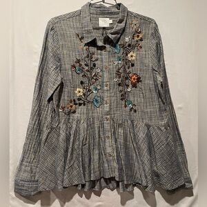 Anthropologie HD in Paris Rodeo Queen Sequin Peplum Floral Embroidered Shirt